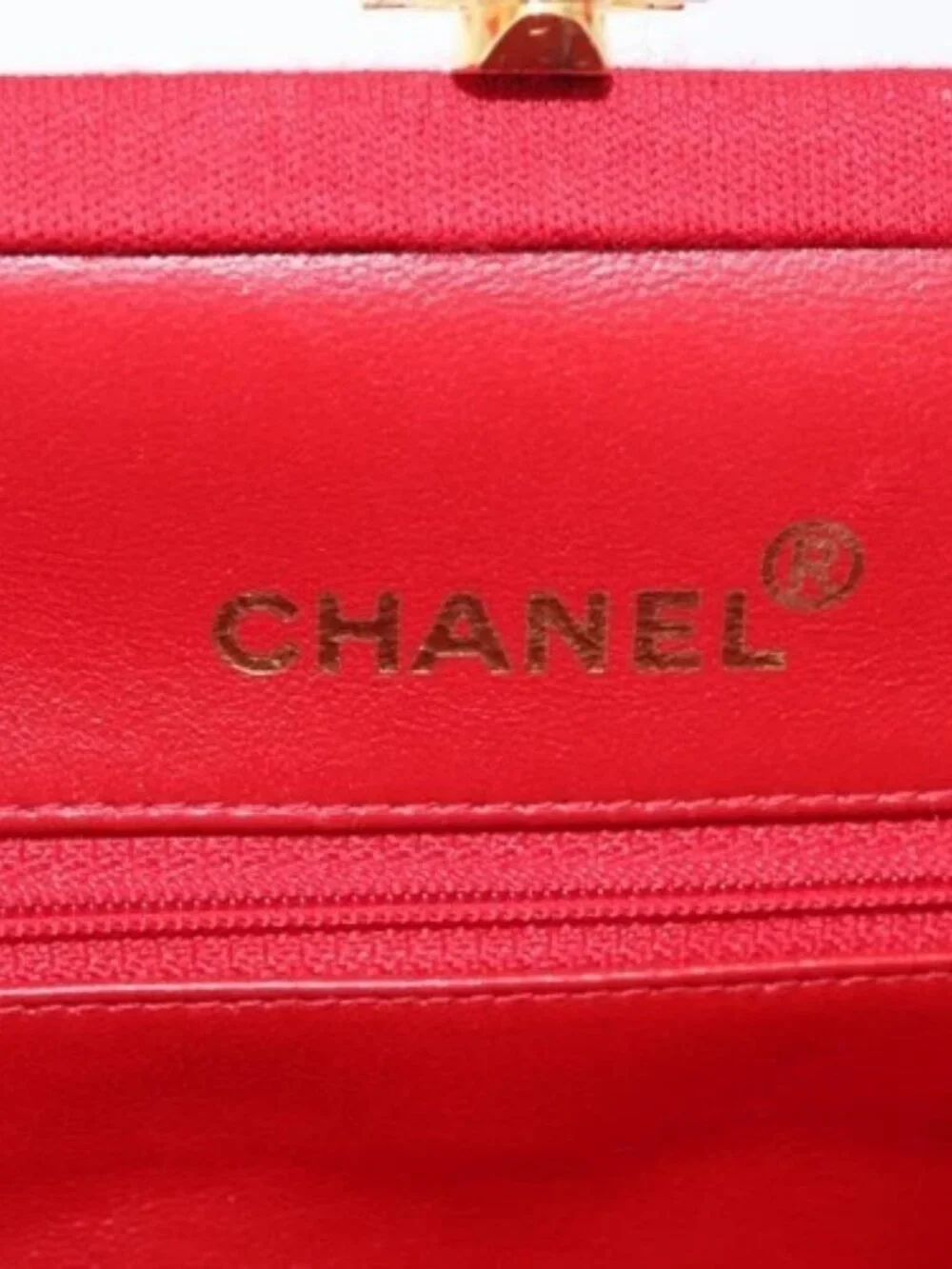 CHANEL brand	chanel color	red
